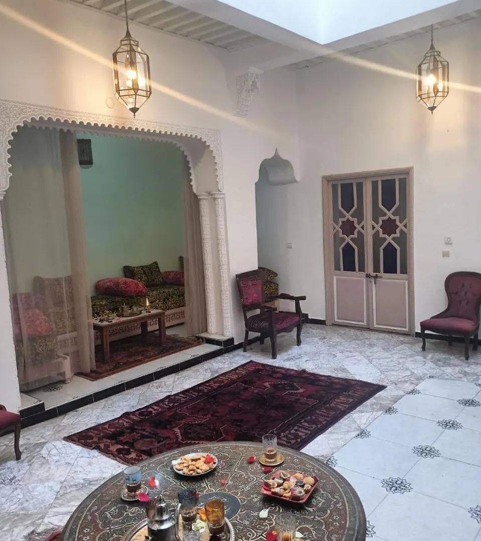 Dar Le Monde Guest house